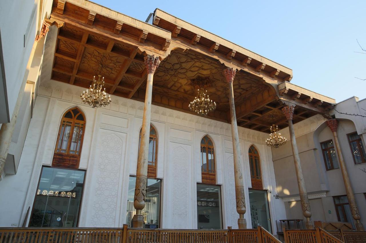 Atlas Bukhara Esterno foto